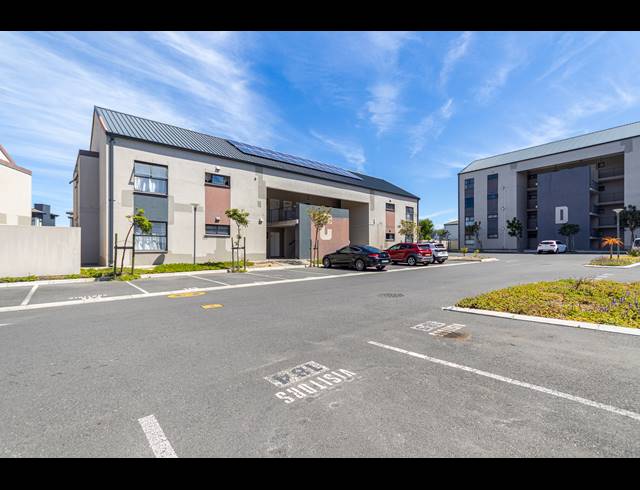 2 BEDROOM APARTMENT TO LET IN PARKLANDS NORTH